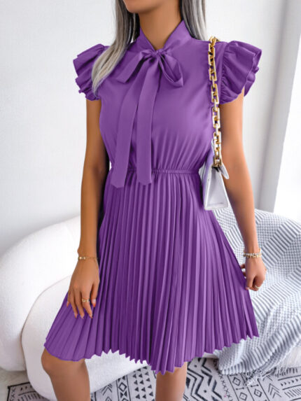 Wholesale Solid Color Lace-up Pleated Dress