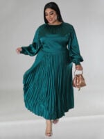 Wholesale Plus Solid Color Pleated Long Sleeve Dress