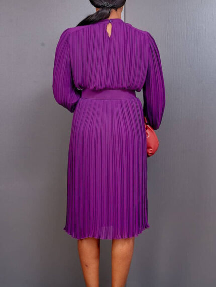 Wholesale Solid Color Elegant Belted Pleated Dress