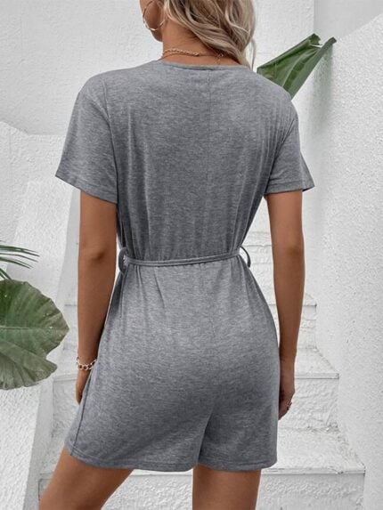 Wholesale Solid Color V-neck Pocket Jumpsuit