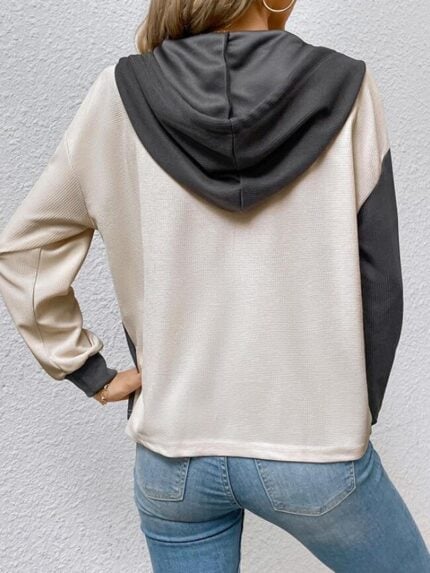 Wholesale Color Block Button V-Neck Long Sleeve Hoodie