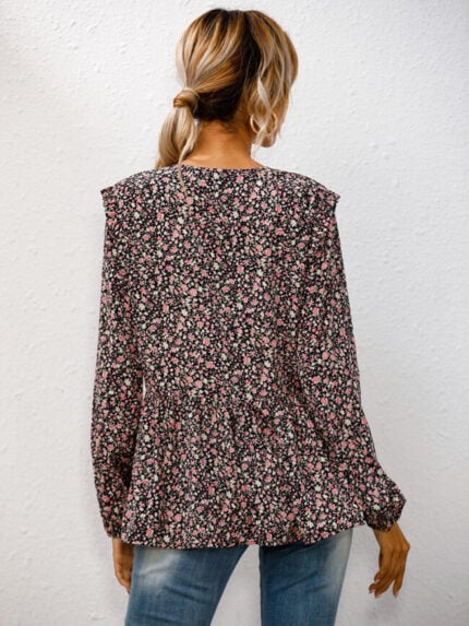 Wholesale Floral V-neck Puff Sleeve Blouse