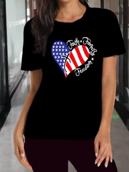 Wholesale Independence Day Heart Print T-Shirt