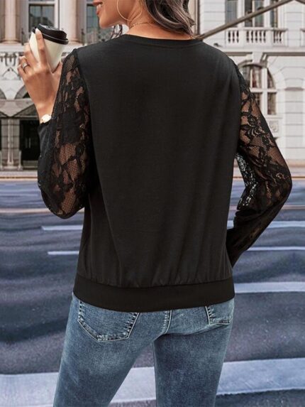 Wholesale Lace Long Sleeve Round Neck Top