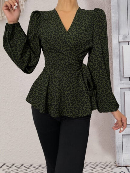 Wholesale V Neck Leopard Print Puff Sleeve Blouse