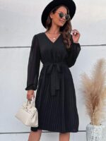 Wholesale V Neck Pleated Puff Sleeve Dress