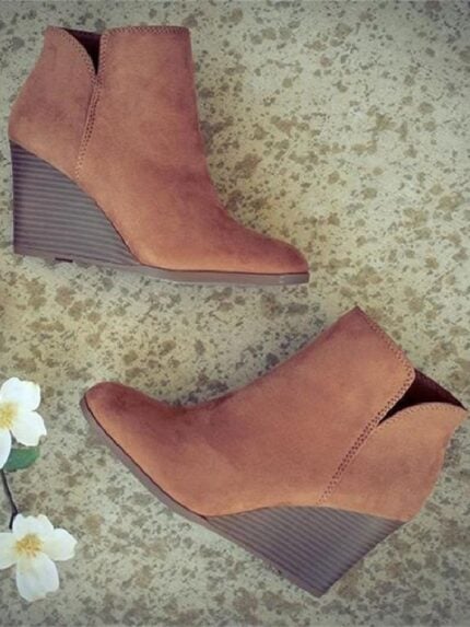 Wholesale Vintage Wedge Ankle Boots