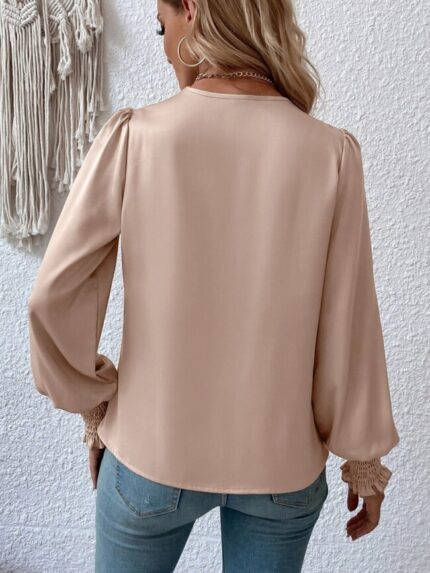 Wholesale Elegant V-Neck Balloon Sleeve Blouse