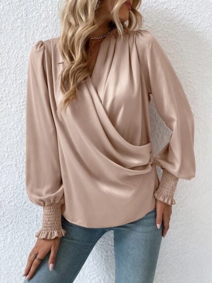 Wholesale Elegant V-Neck Balloon Sleeve Blouse