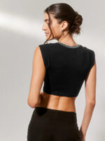 Wholesale Ribbed U-shape Neck Cropped Knitted Tank Top