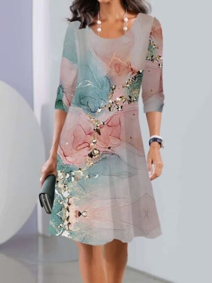 Wholesale Three-quarter sleeve printed round neck dress