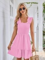 Wholesale Sleeveless square neck pleated mini dress