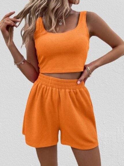 Wholesale solid color tank crop top and casual shorts sets