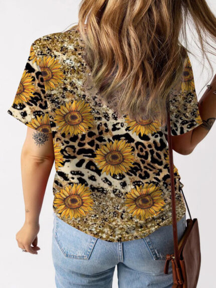 Wholesale sunflower print v-neck casual top